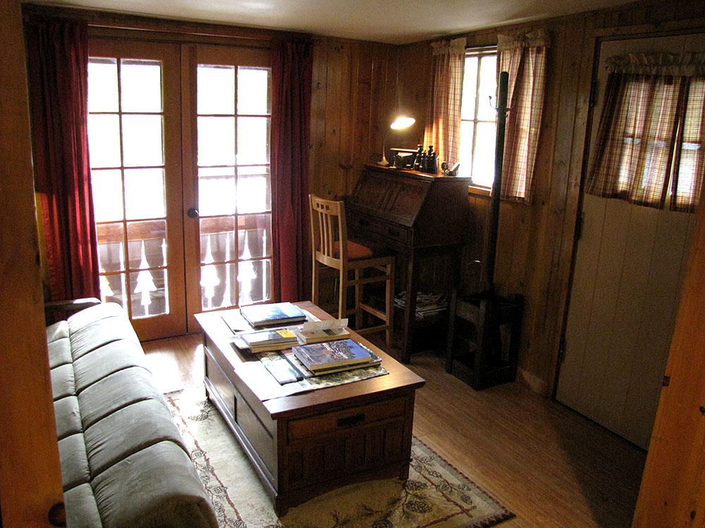 Rogue River cabin desk